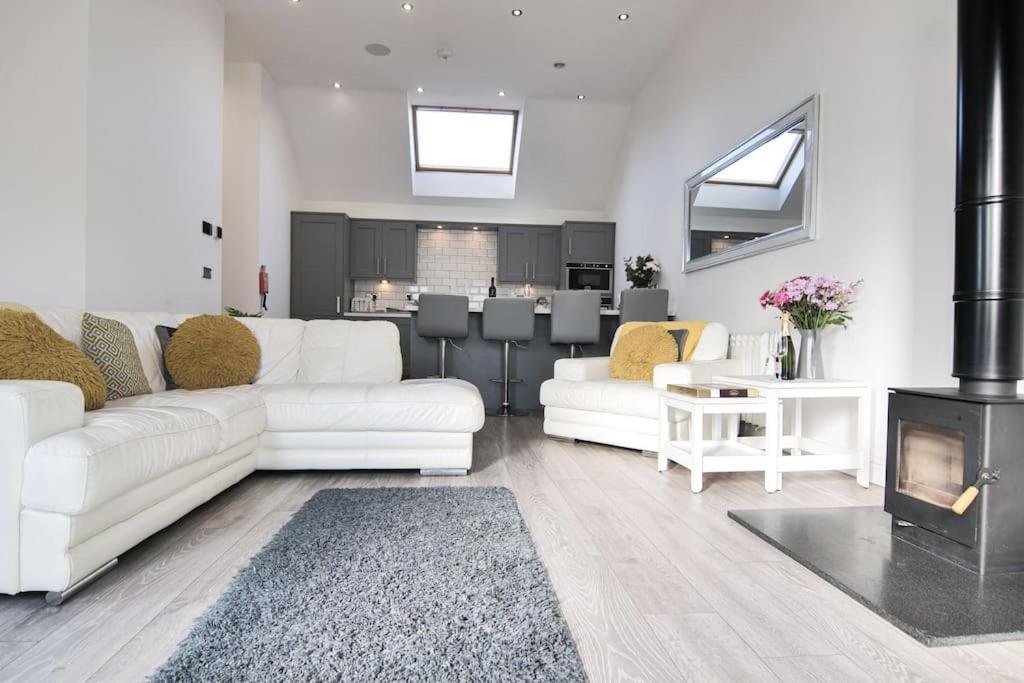 Hoxne Cottages - Sunflower Cottage With Private Hot Tub York Eksteriør bilde