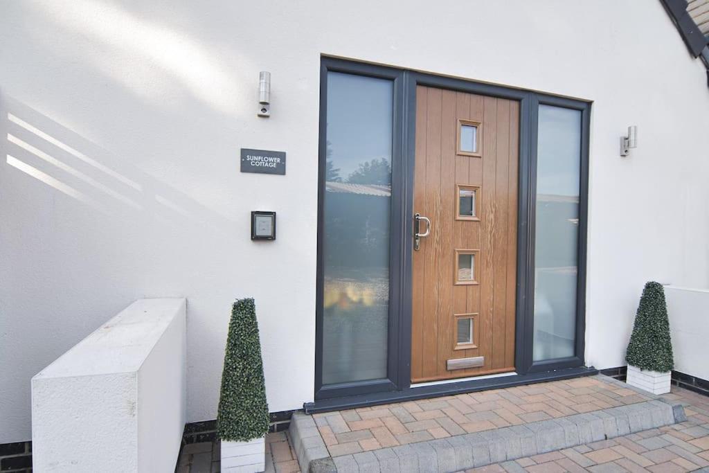 Hoxne Cottages - Sunflower Cottage With Private Hot Tub York Eksteriør bilde